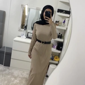 Kläder - Helt nya kläder oanvänd. Jag säljer de för billigt pris.