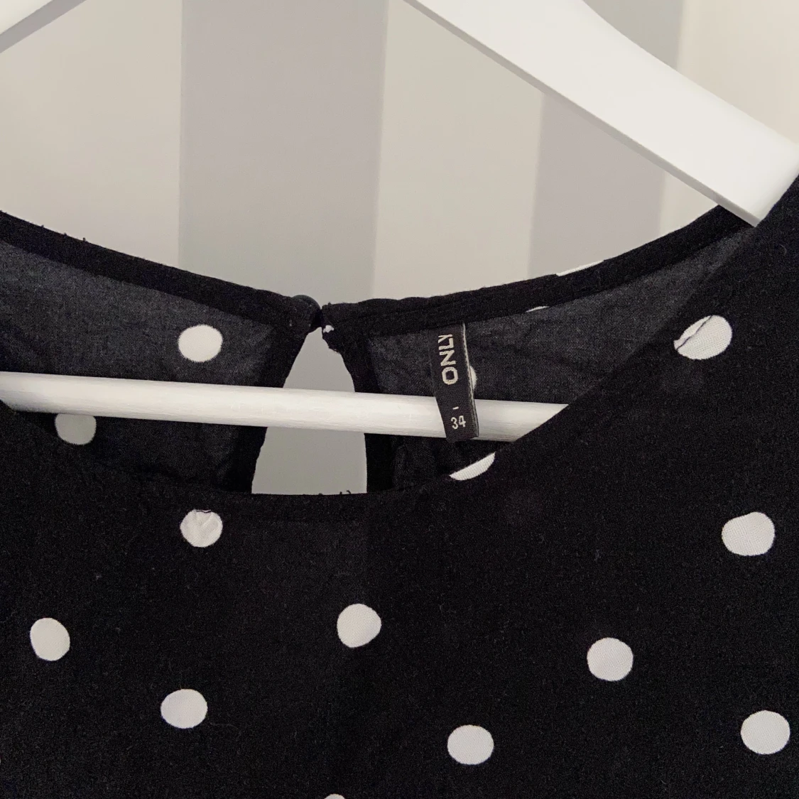 Prickig tshirt  - 90