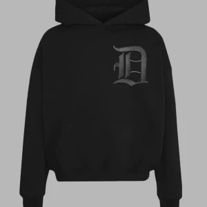 Demont Hoodie - Säljer min favorit hoodie från Demont. Världens skönaste material. Säljer då jag vill ha den lite mer oversized. Änvpnd fåtal gånger. Nypris 1000 kr. Egna bilder kan fås ☺️ Helt slutsåld ! 