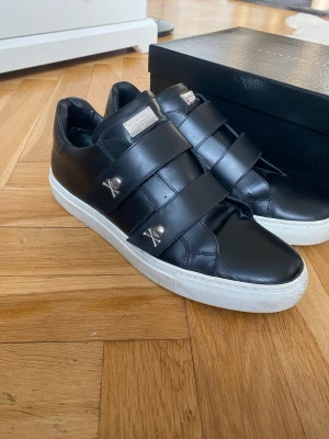 Philipp Plein skor - Sparsamt använda Philipp Plein skor i skinn