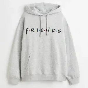 Superhärlig hoodie från h&m!! Säljer då den inte används längre, sparsams använd💞💞kom privat för egna bilder elr funderingar💘