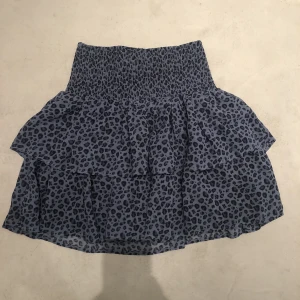 Kjol - Denna fina kjolen från Lindex❤️Passa mig som är en s ❤️bra skick❤️