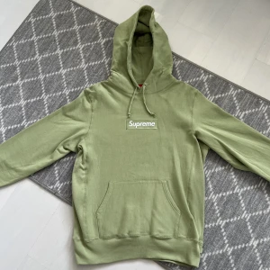 Supreme Box Logo Hoodie!  - Storlek XL. (Not Aunthentic)