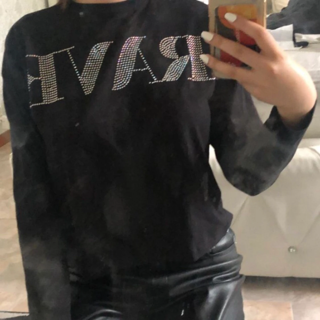 Rhinestone svart tröja - 90