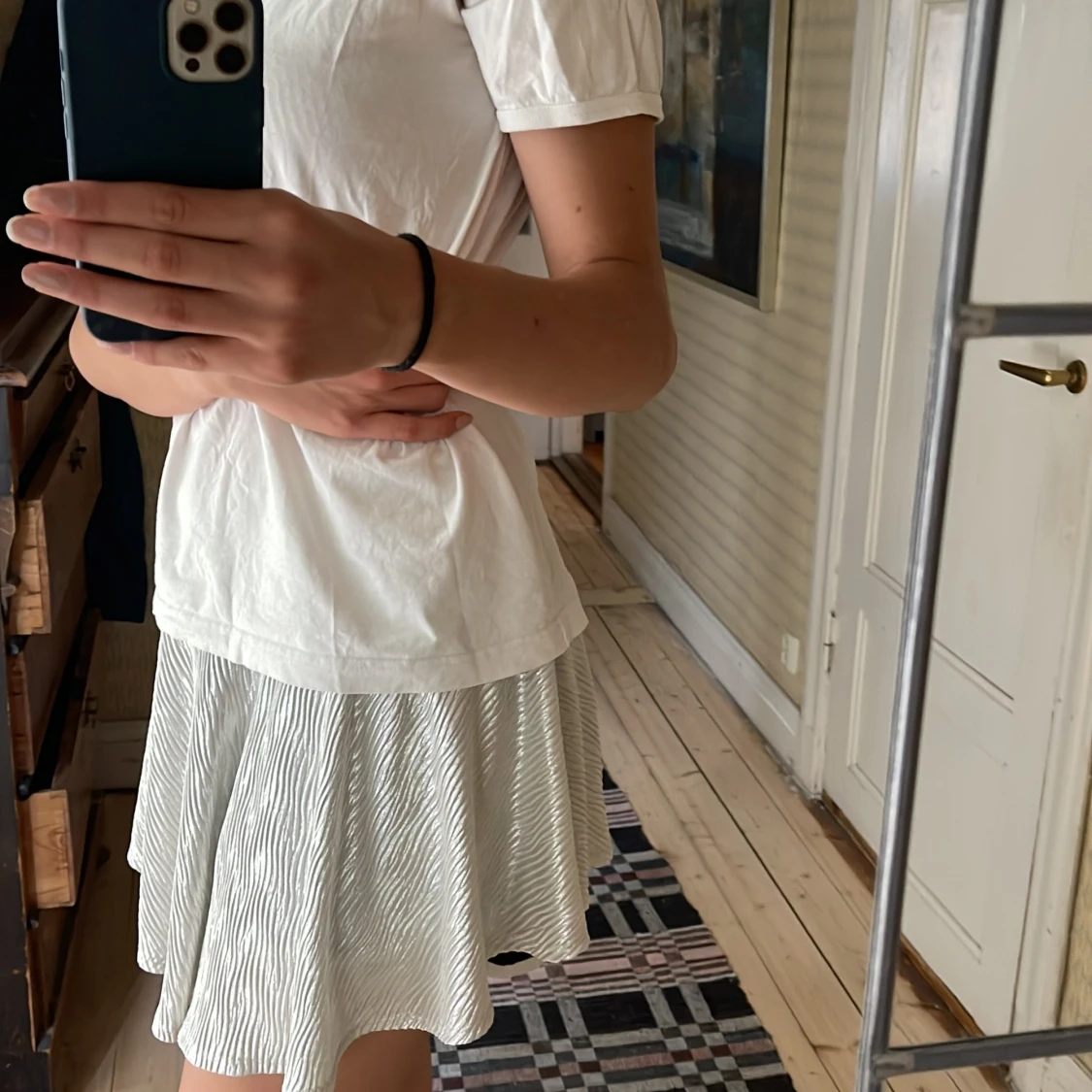 Kjol silvrig storlek S/M - 90