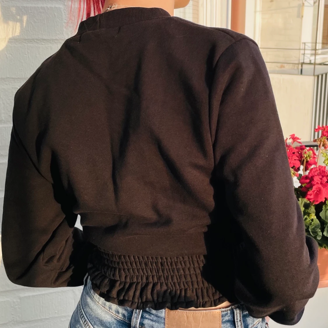 Svart långarmad FBsister tröja