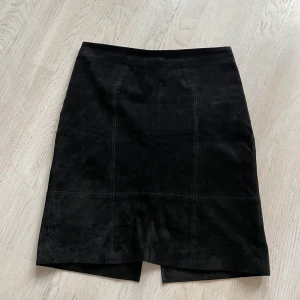 Kjol - Läderkjol i fint skick 