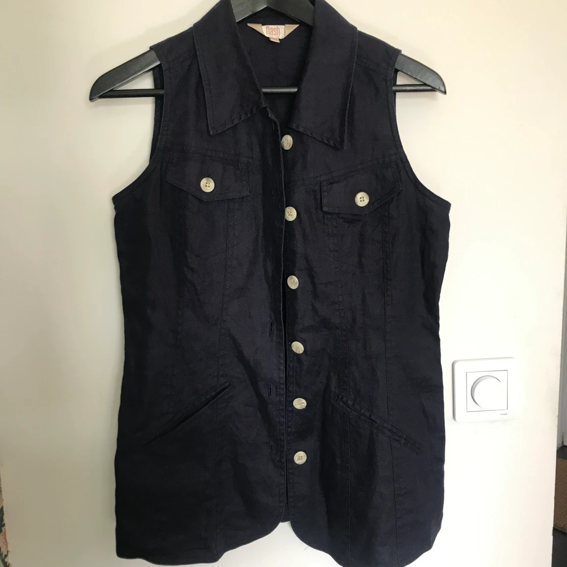 Knäppbar väst - 90