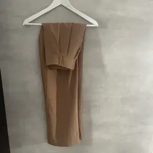 Brown suit pants from NAKD - used once 