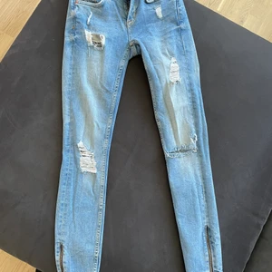 Kristen jeans - Fina fräscha jeans 