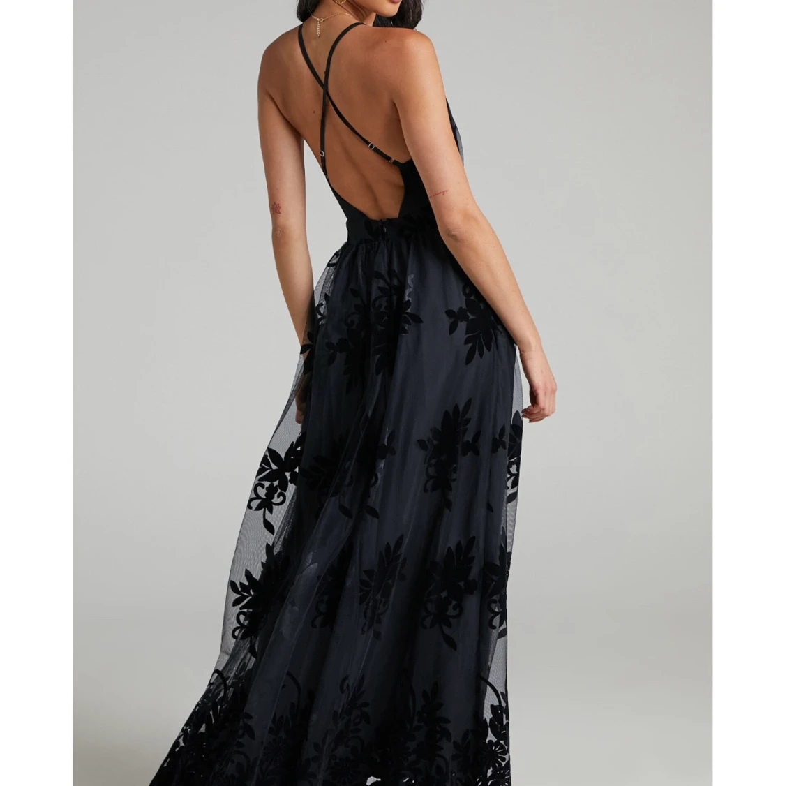 Svart mönstrad klänning - 91