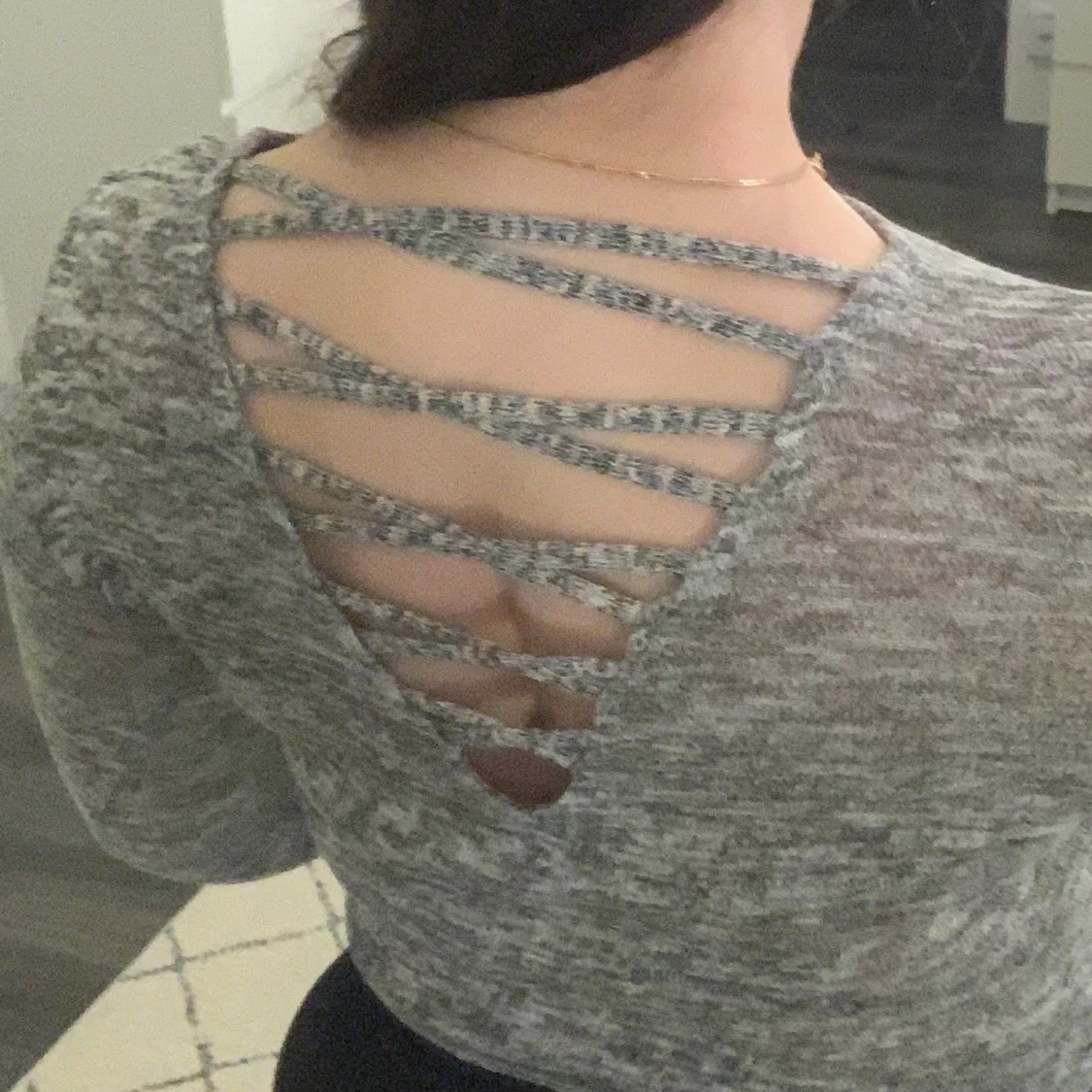 Tröja med snörning i ryggen  - 91