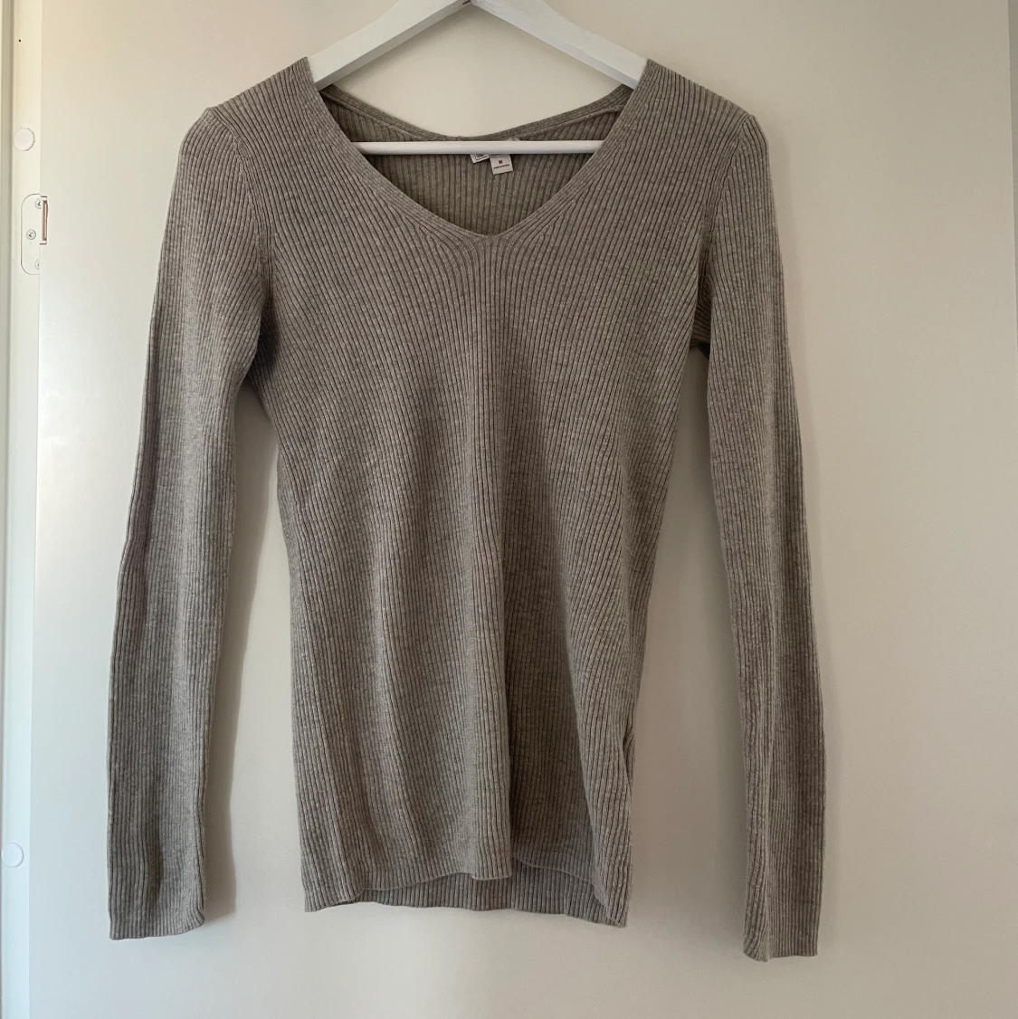 Ribbad tröja - 91