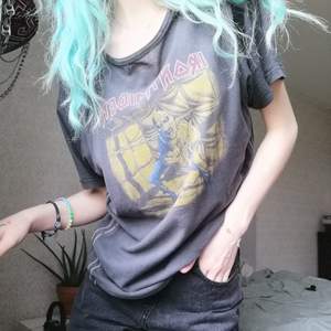 Iron Maiden t-shirt, supersnygg! Vintage look