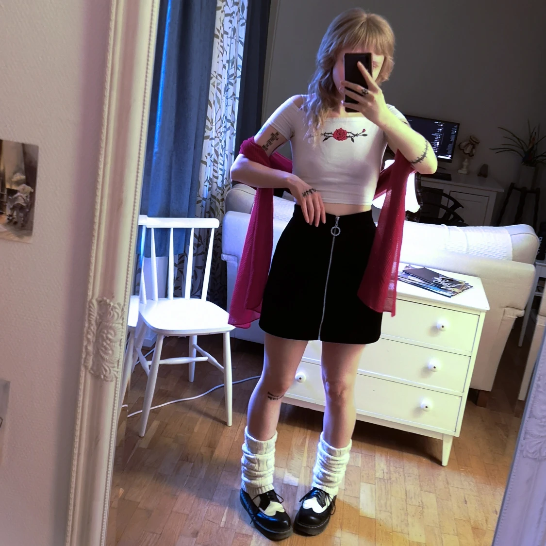 H&M sammetskjol strl 36 - 1