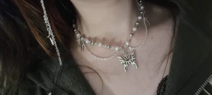 Handgjort halsband - Handgjort halsband 🤍 frakten är 15kr 📫‼️betala ej direkt, min bank id funkar inte. Kontakta mig först‼️