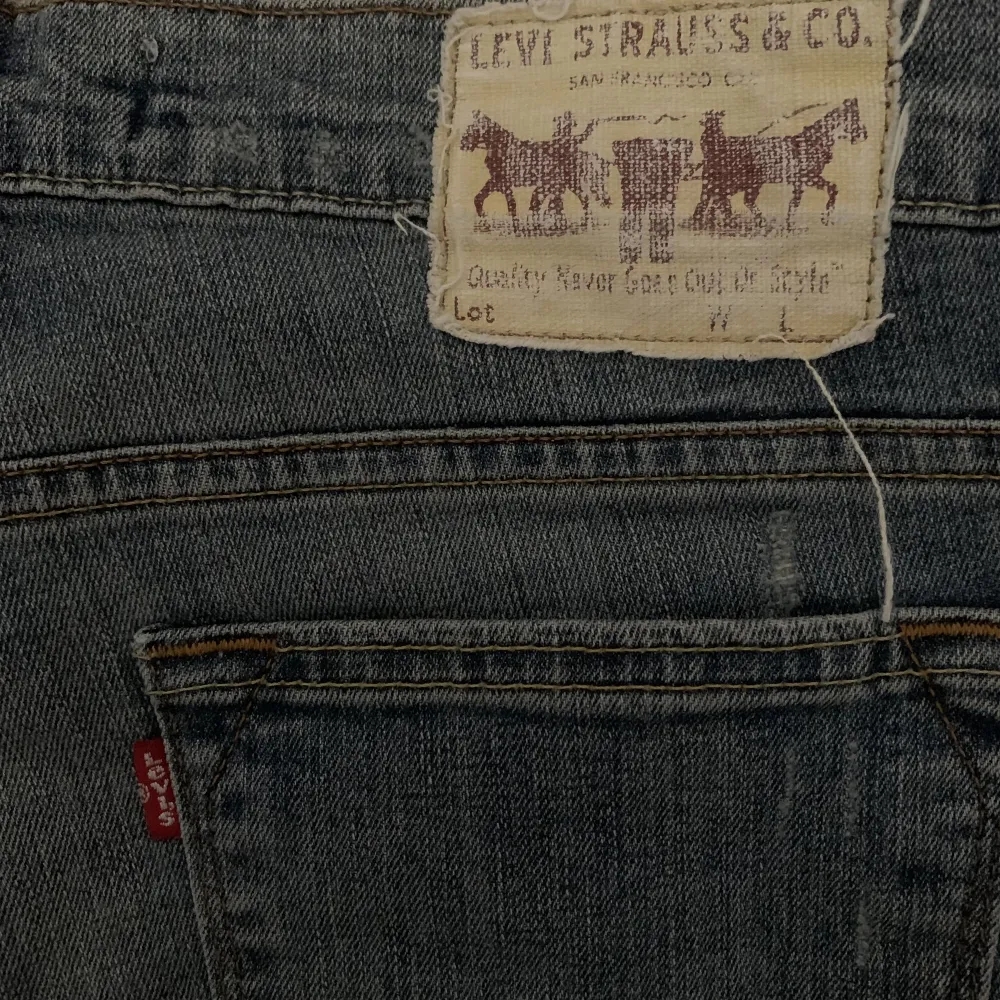 Levis 516 i storlek L. Jeans & Byxor.