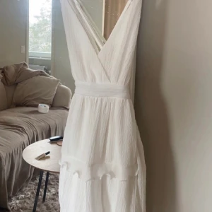 Studentklänning - Studentklänning, använd 1 gång! 