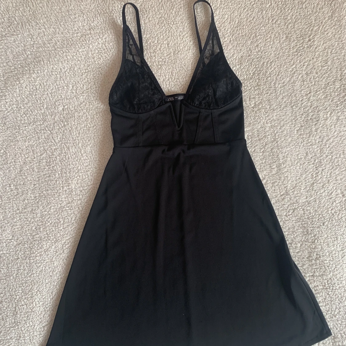 ZARA MINI BLACK DRESS