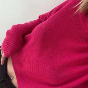 Tunn stickad tröja i Rosa storlek S från H&M
