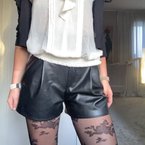 SKINN SHORTS ❤️‍🔥 - Såå snygga shorts från zara som inte kommer till användning🙏🏻