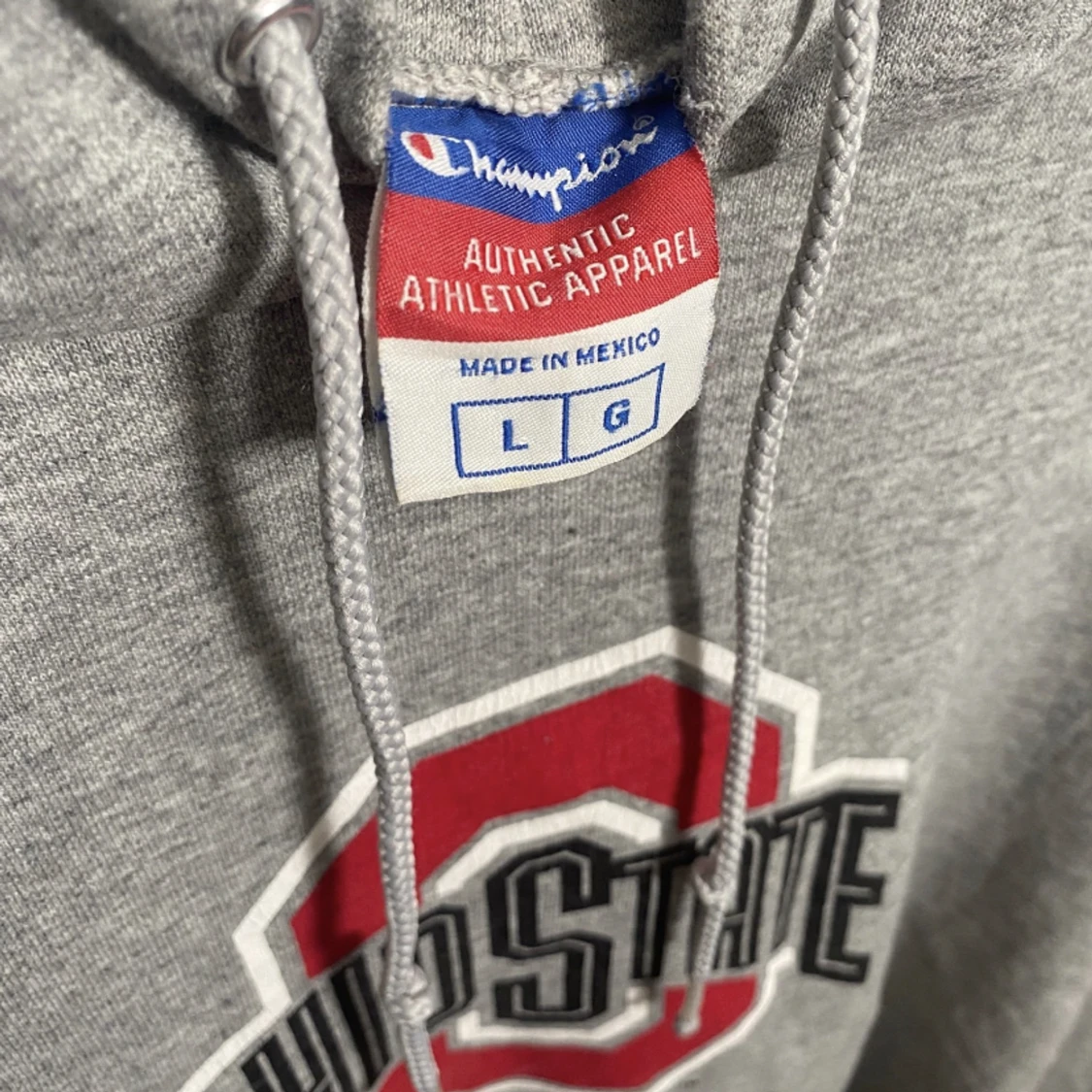 Vintage champion hoodie  - 91