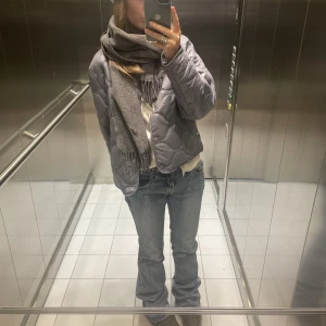 INTRESSEKOLL  - Intressekoll på min jätte populära jacka från mango 