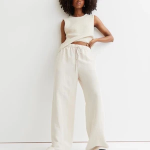 Linnebyxor - Storlek M, säljer för jag ej använder och lite för stor