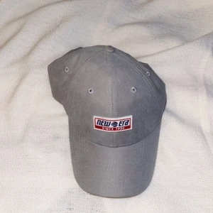 New Era keps - I princip oanvänd keps från New Era, one-size unisex