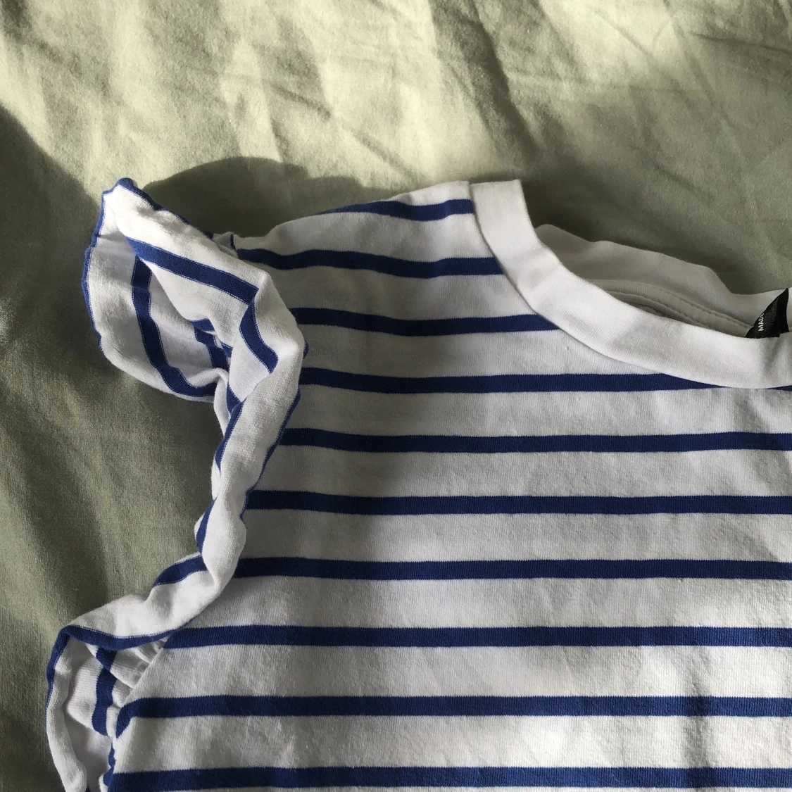 Blå vit randig t-shirt - 90