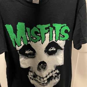 Misfits t-shirt - Säljer denna för har använt typ 3 gånger