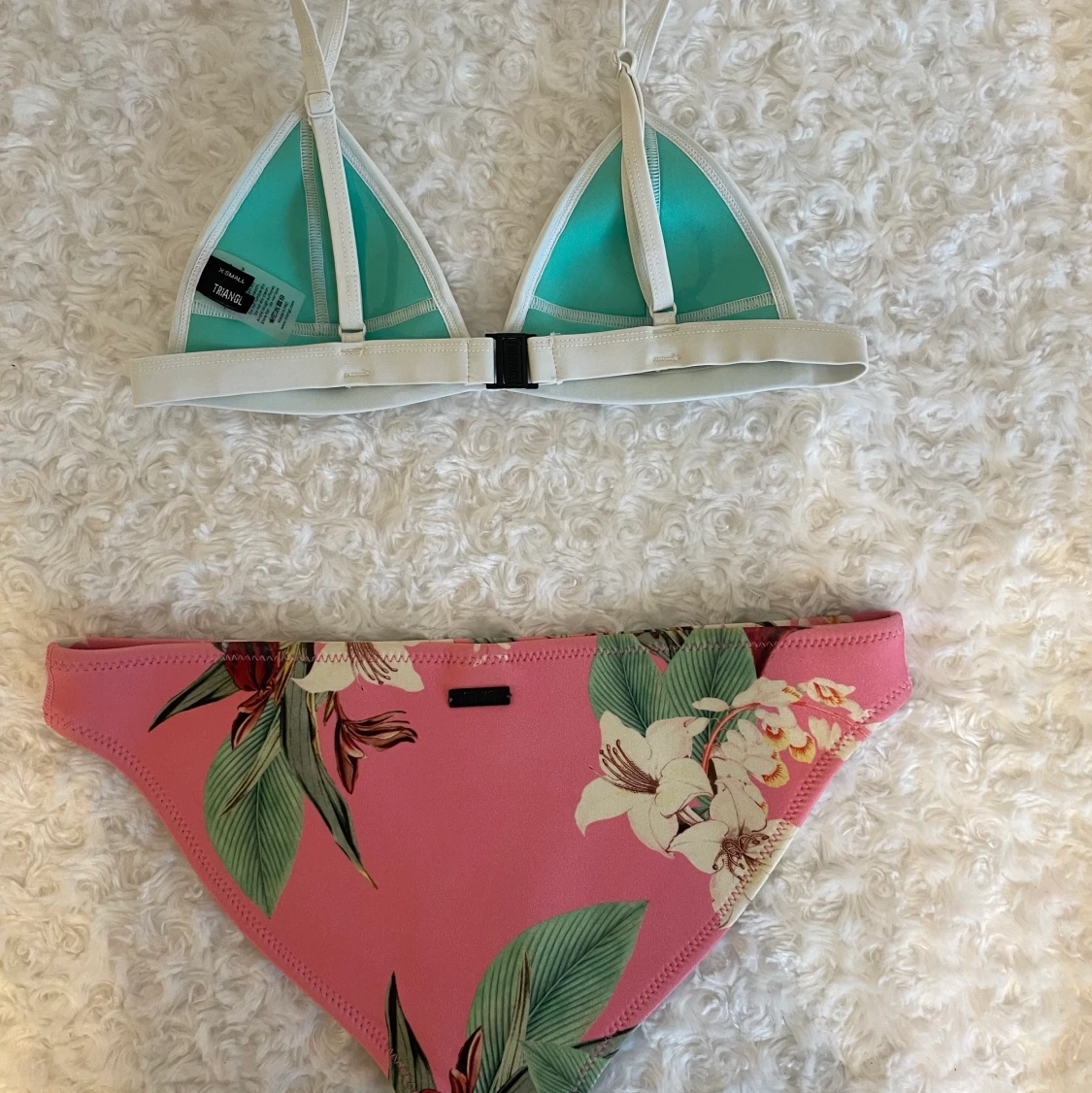 Triangl neoprene bikiniset - 90