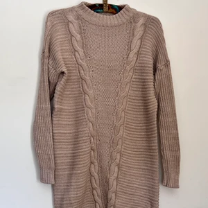 Stickad klänning  - Stickad klänning ifrån esmara i storlek M 66/99kr frakt