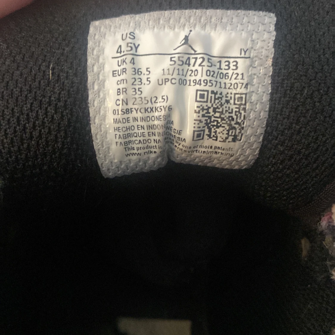 Jordan 1 mid-Crimson tint  - 91