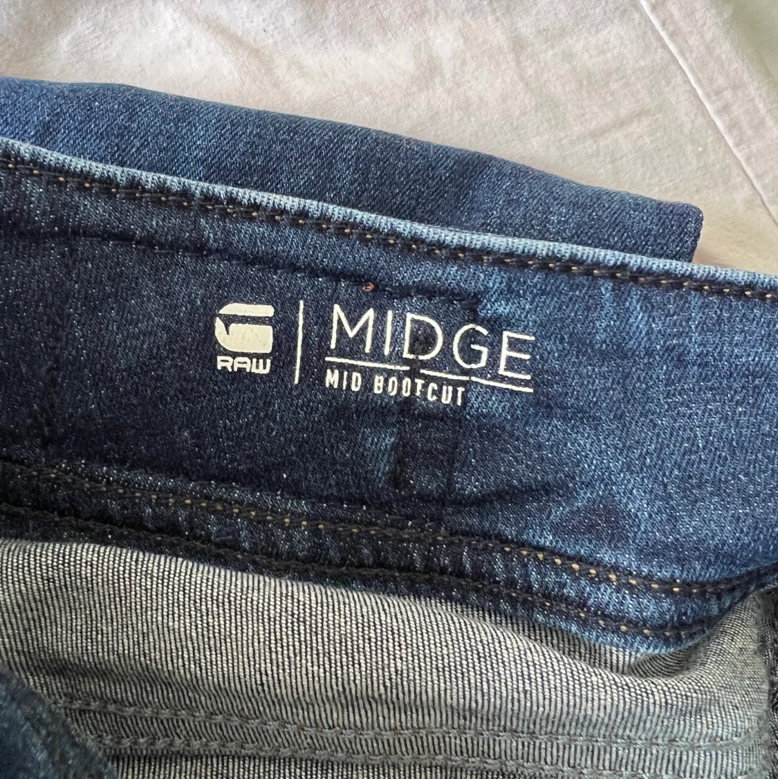 G-star jeans strl W25 L36 - 91