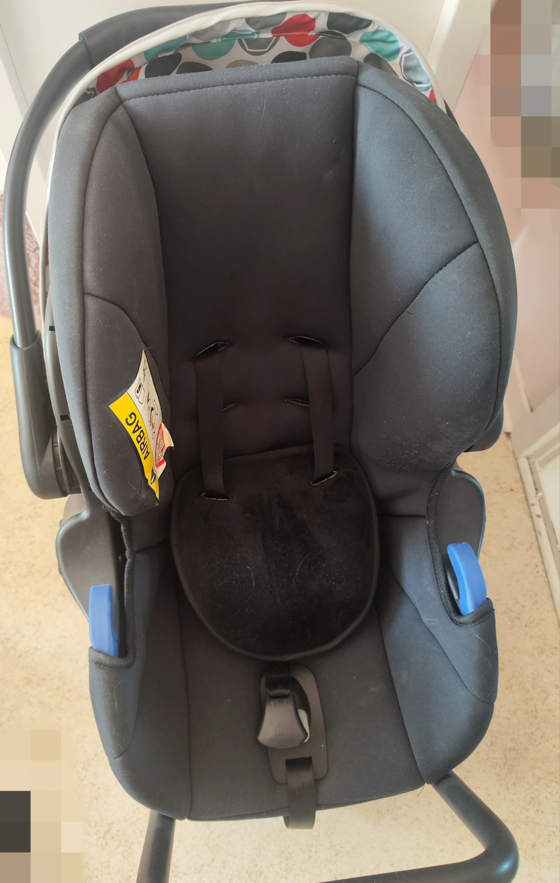 Åkpåse, babyskydd och sängflätor. - 90