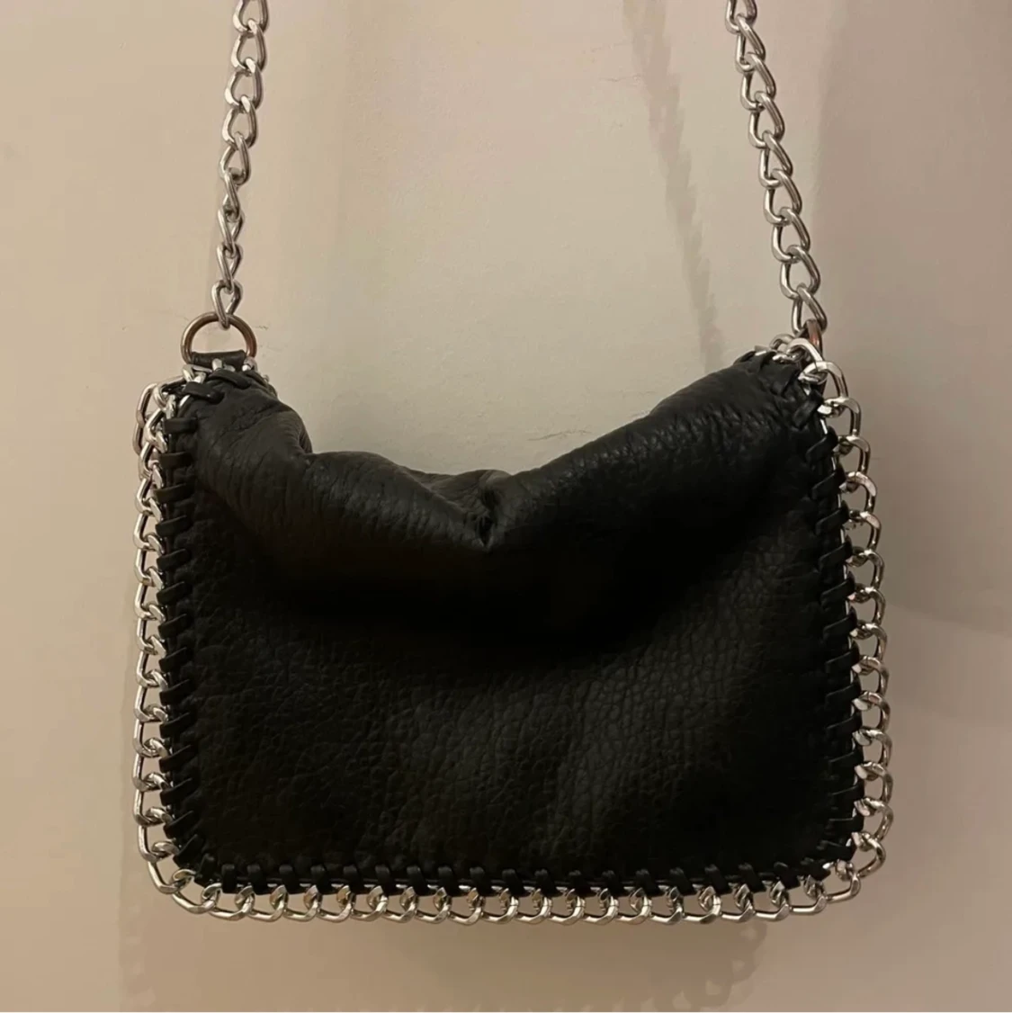 Svart väska - 90