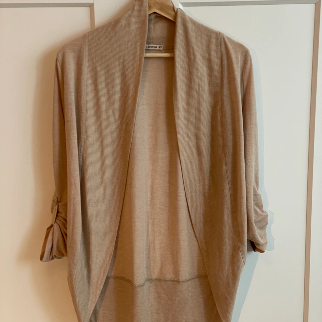 Beige kofta / cardigan  - 90