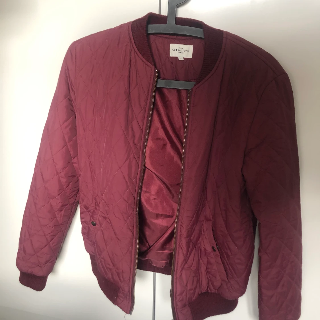 Vinröd vårjacka - 90