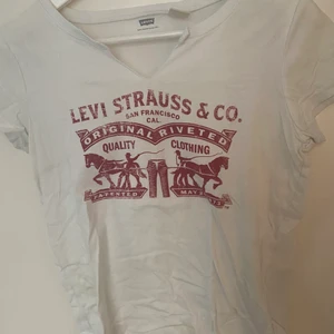 Levi’s t-shirt - Levi’s t-shirt i bra skick!