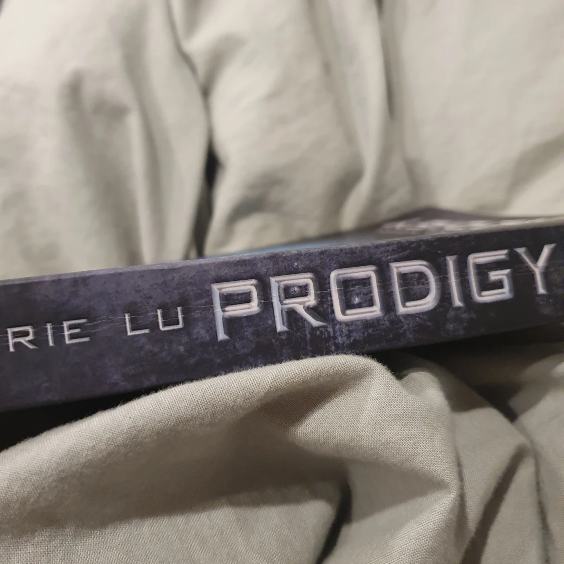 Prodigy av Marie Lu  - 91