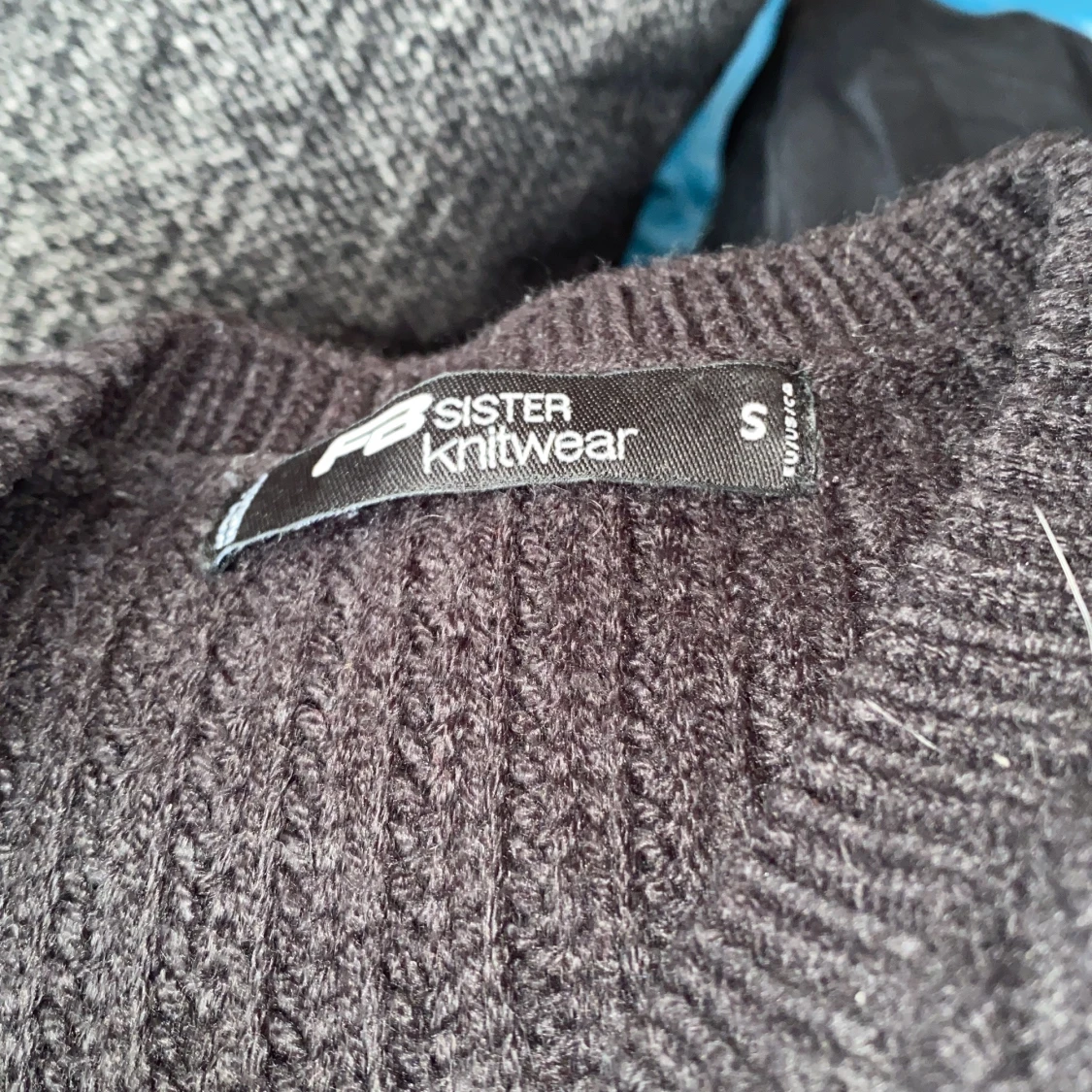 Stickad tröja S - 91