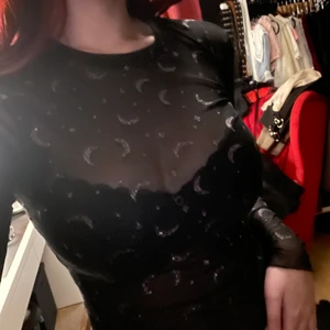 Mesh topp - Säljer då den inte används mer 