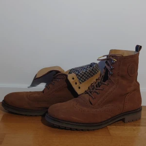 Scotch & Sida kängor - Knappt använda scotch & soda kängor 