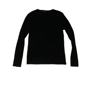 Long sleeve  - Det vita på första bilden är bara fjädrar tog bort sen  