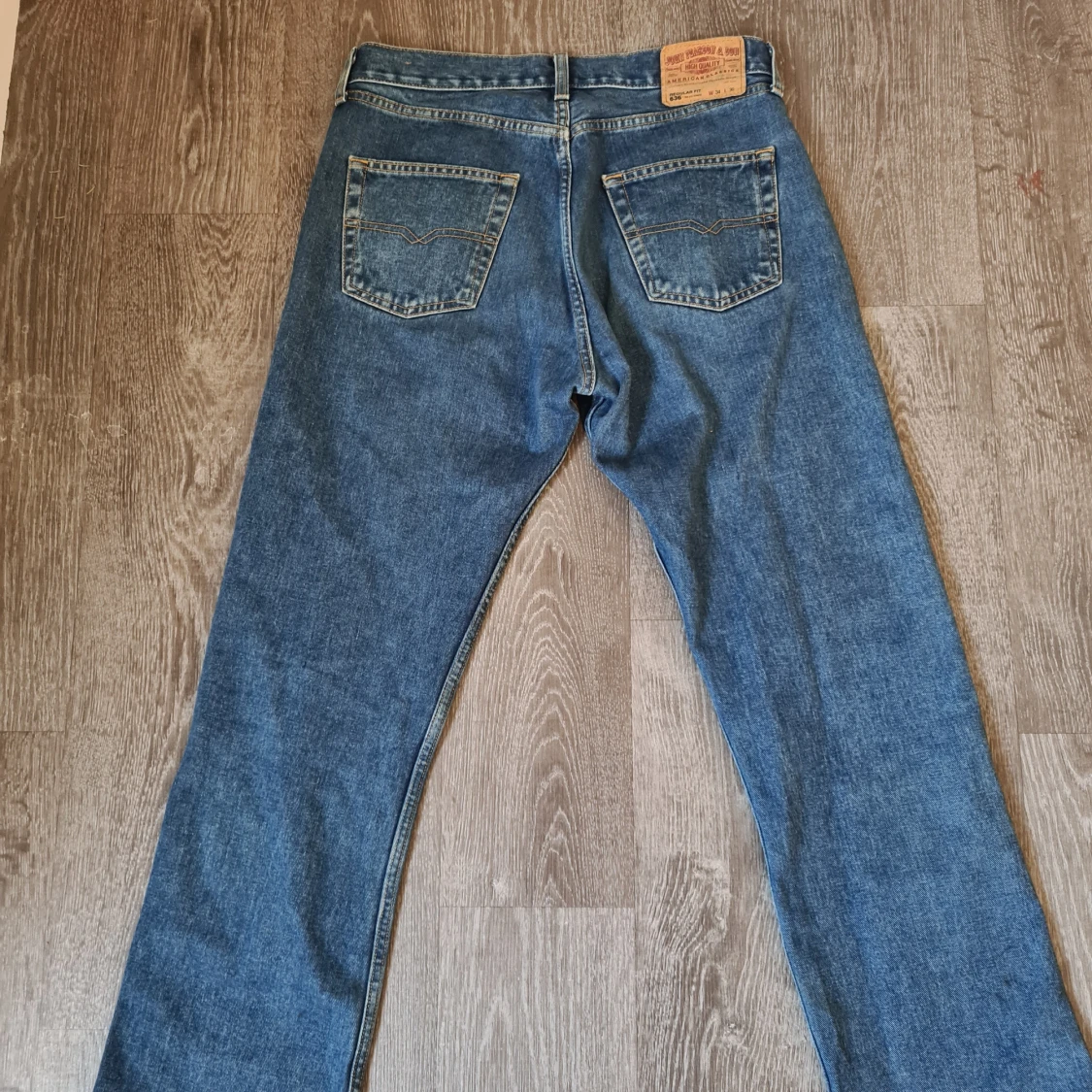 Herrjeans storlek 34/30 - 90