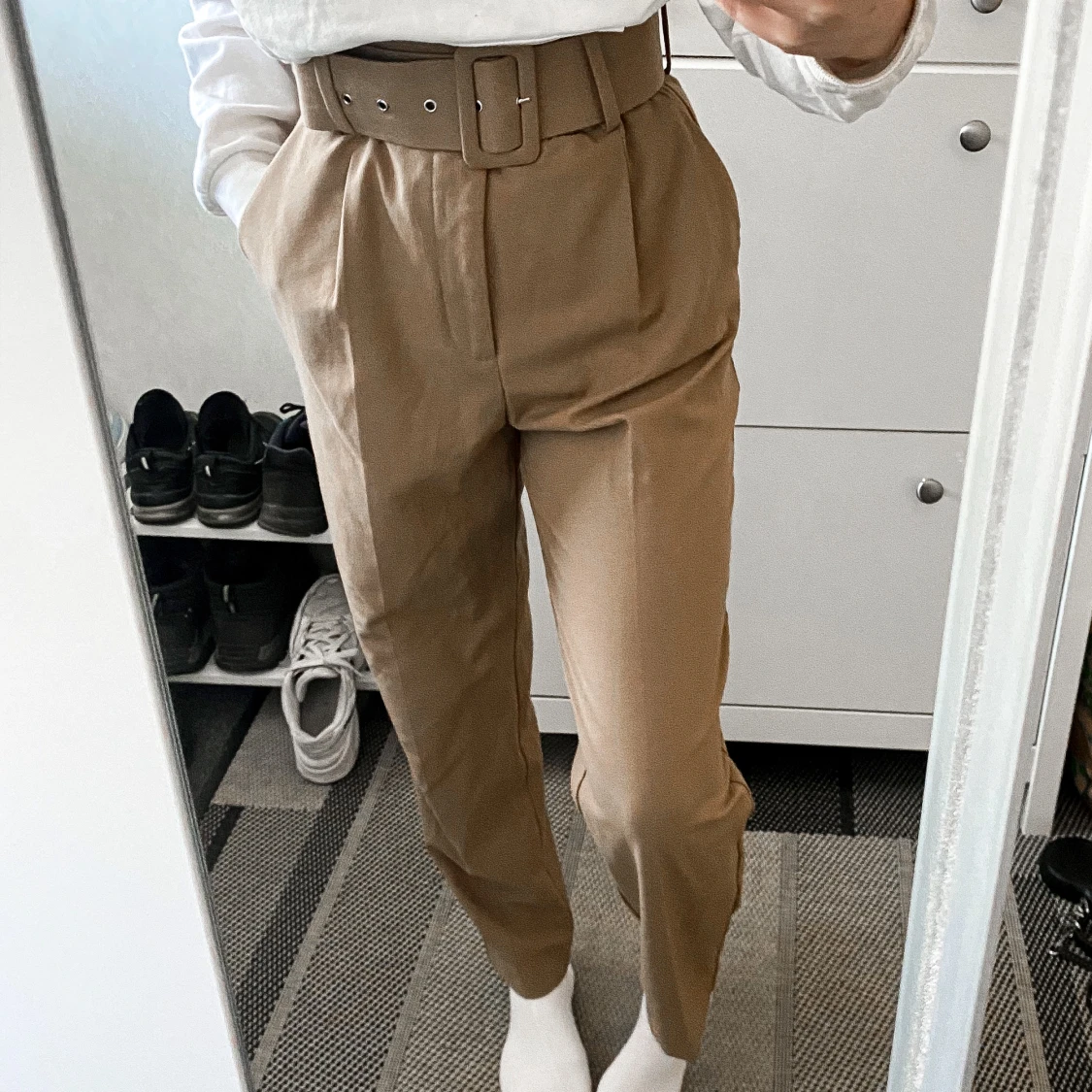 Högmidjade kostymbyxor  - 90