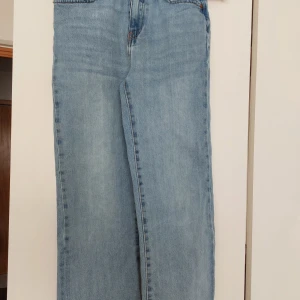 Byxor för flickan - För flickor som är 10-13 år gammal