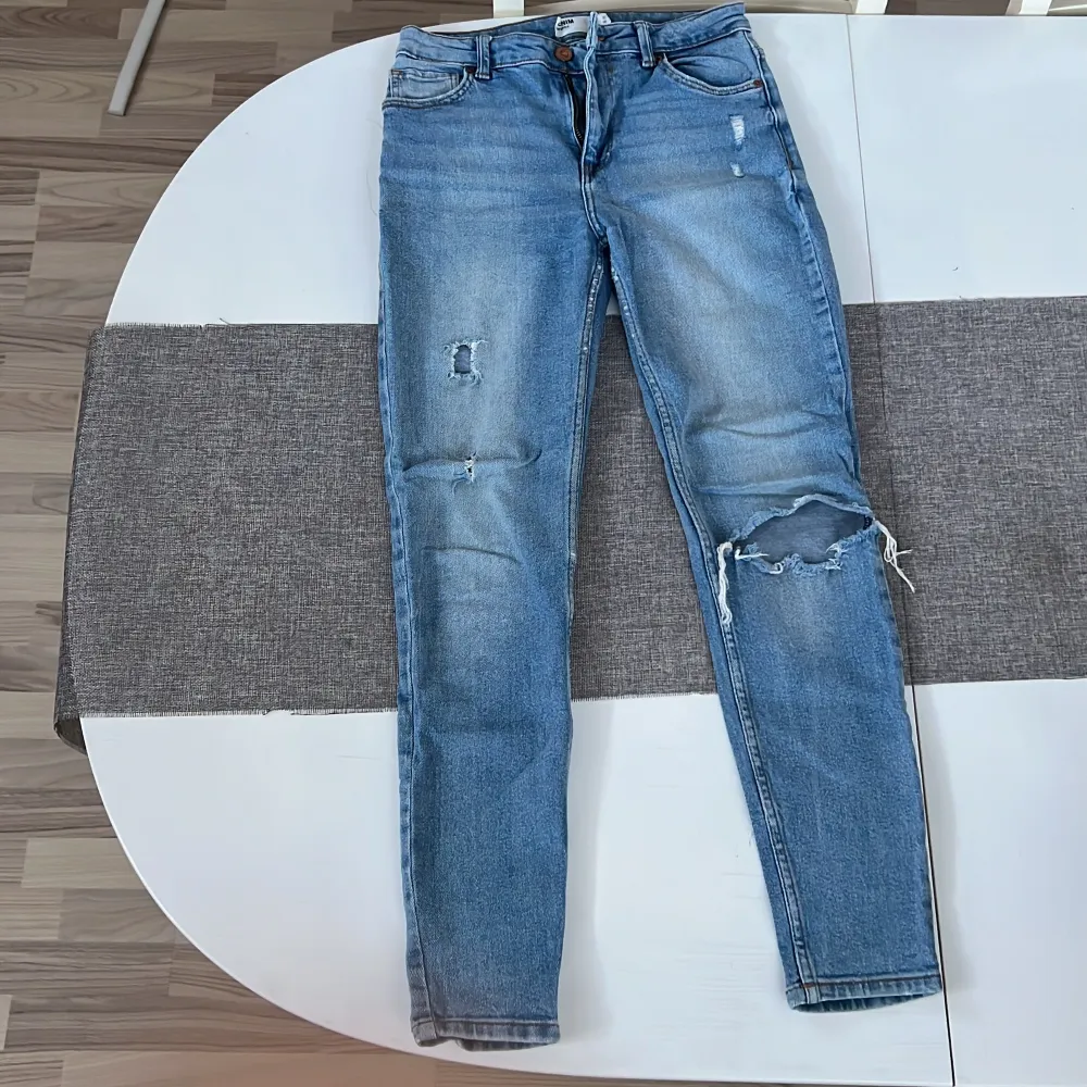 Skinny jeans från Bershka. Väldigt bekväma och inte för tajta. Jeans & Byxor.
