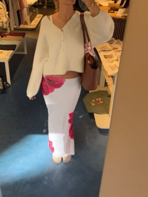 Sommarkjol🌸 - Så söt!! Jag är 175 cm🩷